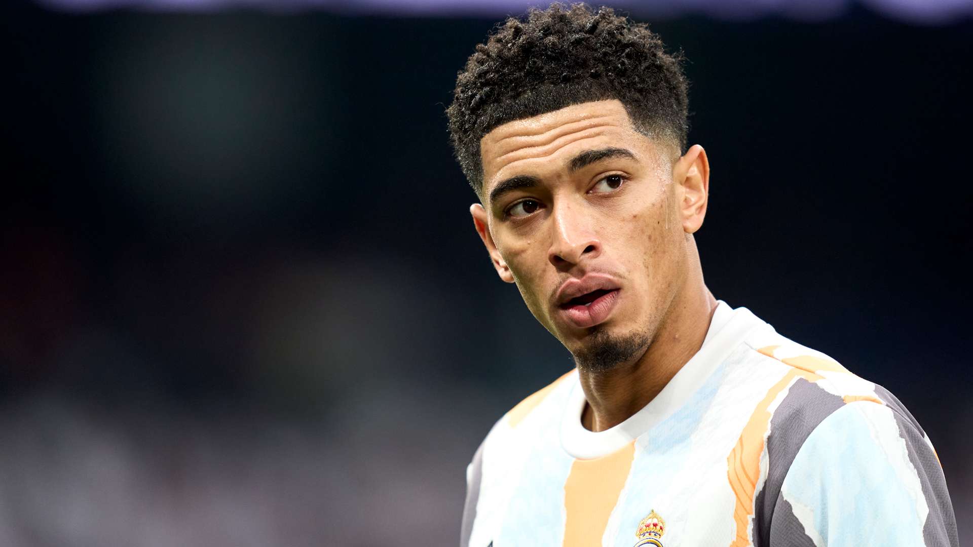 仅让她稳坐 仅让她稳坐