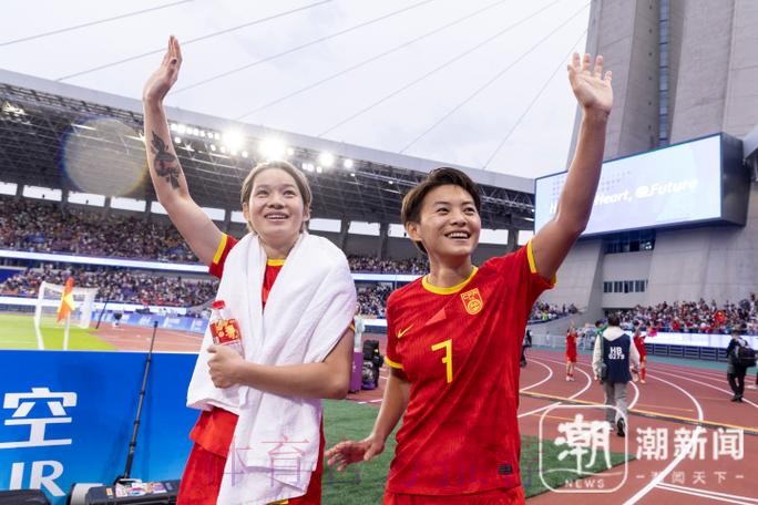 中国女足7:0乌兹别克斯坦队 获得亚运会铜牌 中国女足7:0乌兹别克斯坦队 获得亚运会铜牌